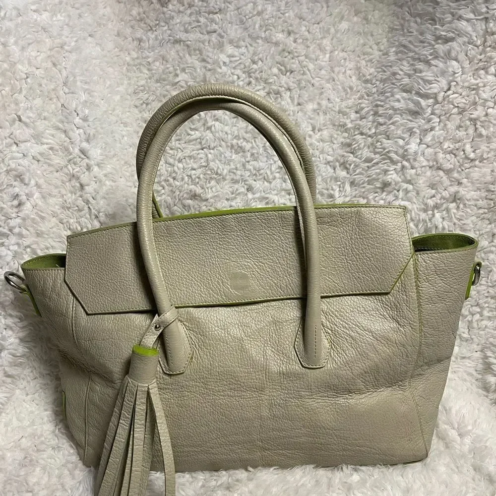 Vittoria Napoli Elegant Leather Cream XL Tote Bag with Green Accents